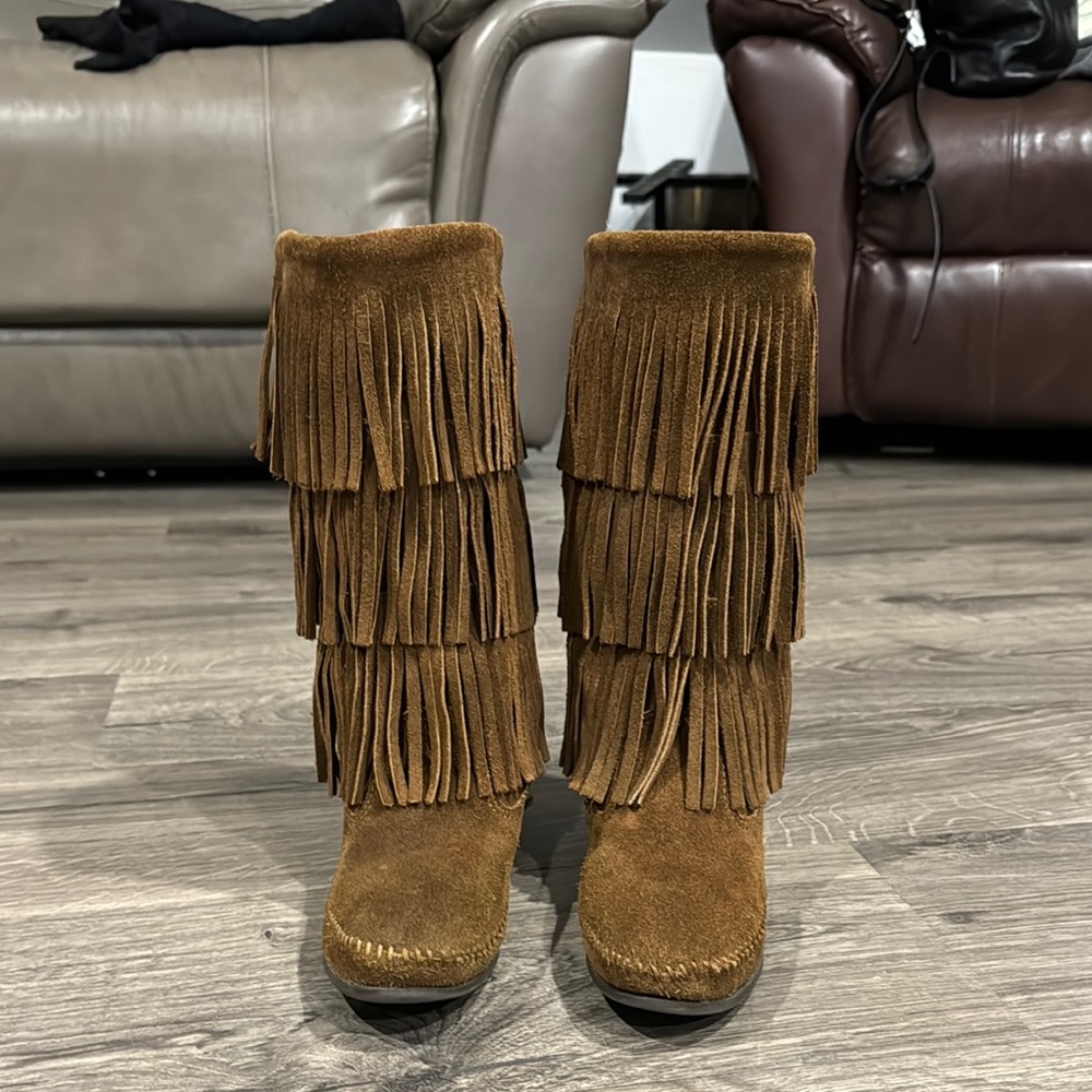 Minnetonka Brown Moccasin Suede Fringe boots